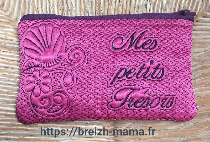 Trousse ITH coquillage recto